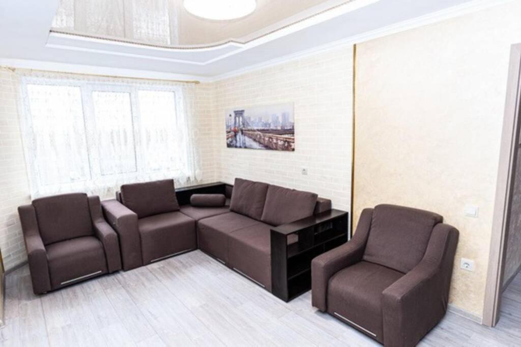 Тараскова 16, Люкс, Юзр Apartment Cherkasy Exterior photo